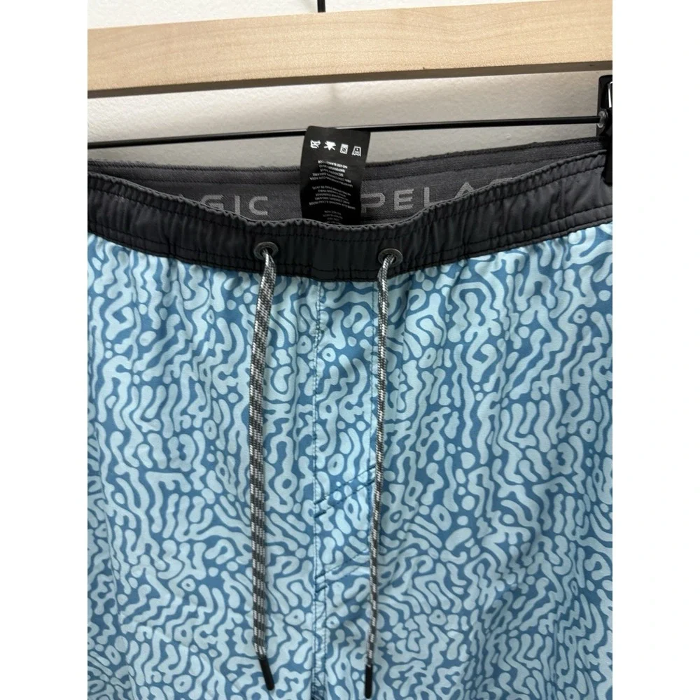 Pelagic Mens XL Blue Performance Swim Trunks‎ Board Shorts Fish